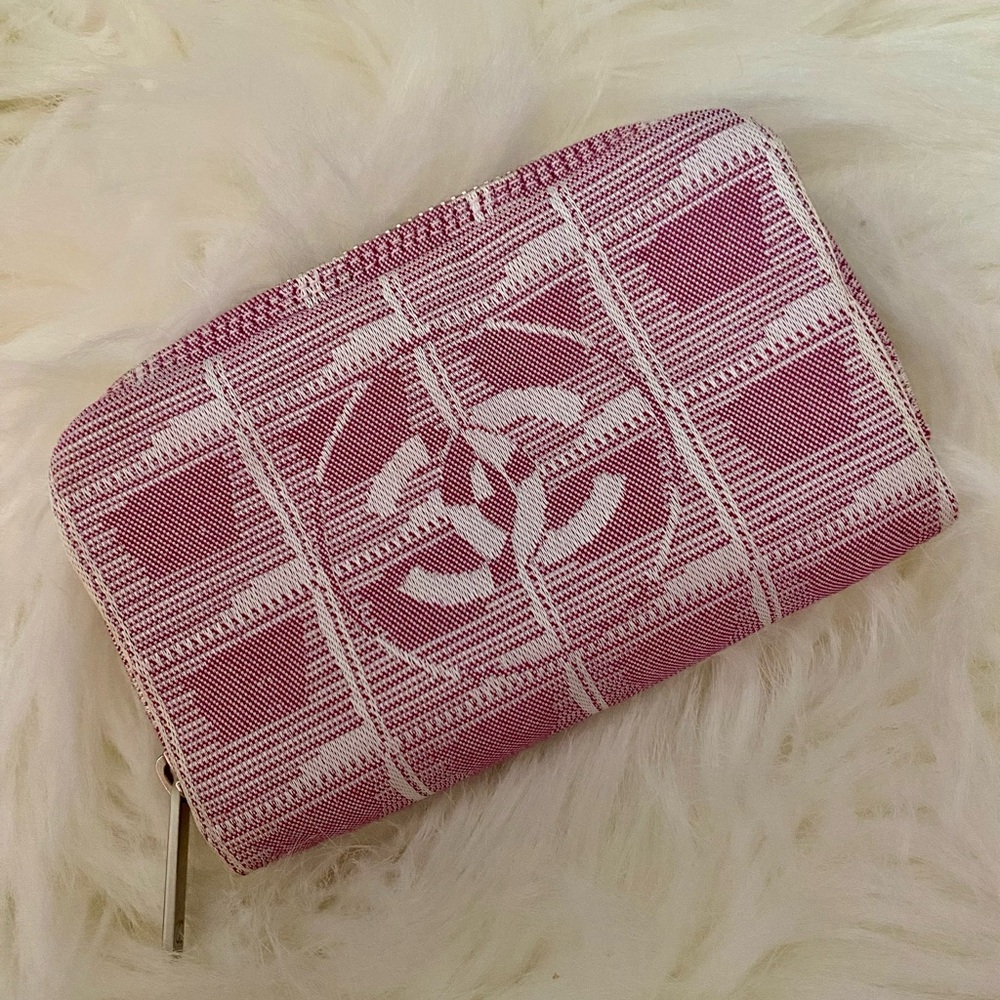 *Authentic* Chanel CC coin bag Cambone Ligne
